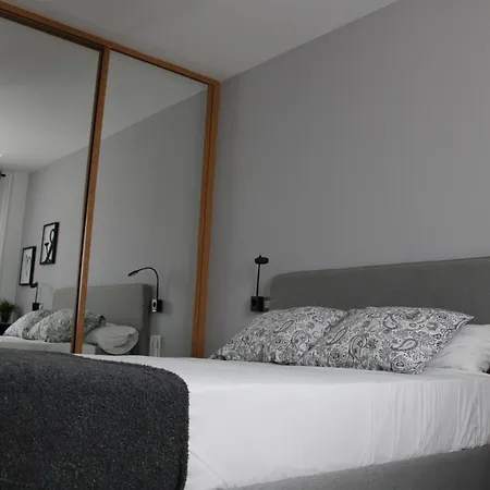 Lejlighed Coqueto Con Parking By Bebalmy